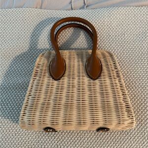 Elegant Tan and Brown Woven Handbag